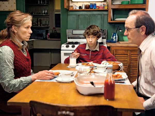 Frances McDormand i Richard Jenkins: tytułowa Olive Kitteridge przy rodzinnym stole.