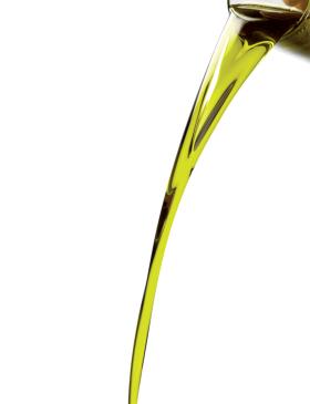 W 2012 r. włoskie media donosiły, że nawet dwie trzecie oliwy sprzedawanej z trójkolorową flagą tak naprawdę pochodzi z Półwyspu Iberyjskiego.