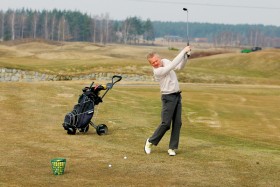 Muś wybudował najlepsze w kraju pole golfowe. Golf to jego druga po szybach namiętność