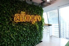 W listopadzie w Polsce ma zacząć oficjalną działalność Amazon więc Allegro musi się przygotować do obrony.