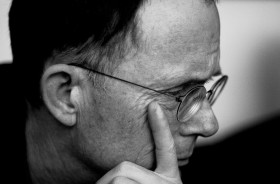 William Gibson, autor Neuromancera, nasłynniejszej powieści gatunku.