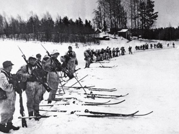 Wojsko fińskie przy granicy z Rosją, jeszcze przed wybuchem wojny zimowej, październik 1939 r.