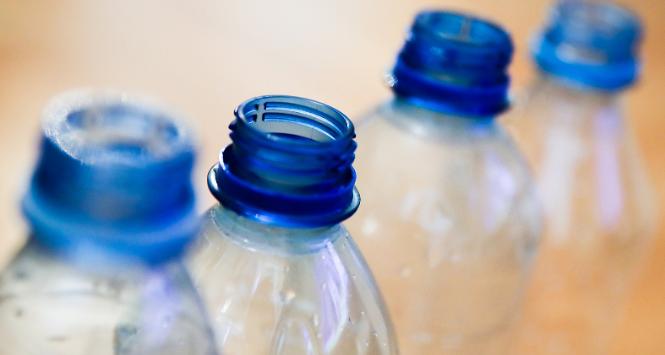 Wałbrzych próbuje walczyć z plastikiem.