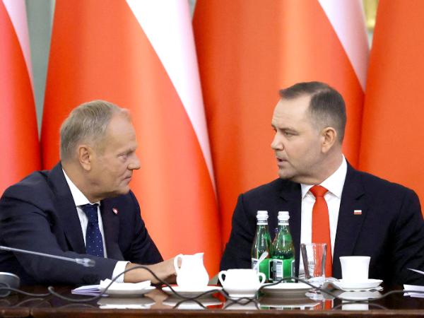 Donald Tusk, Karol Nawrocki