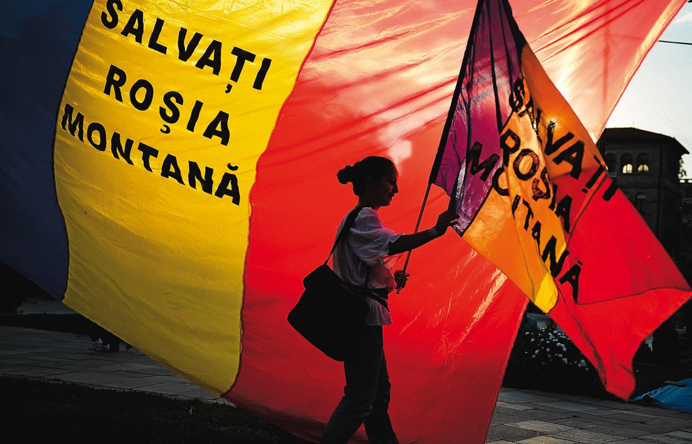 Bukareszt. Protesty przeciwko eksploracji rumuńskiej kopalni odkrywkowej.