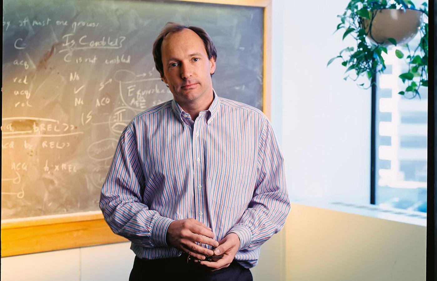 Brytyjski informatyk i inżynier, ojciec sieci WWW, Tim Berners-Lee.