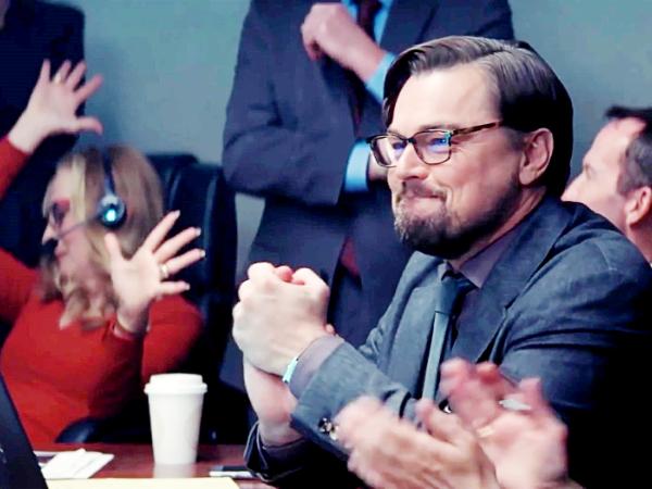 Leonardo DiCaprio w filmie „Nie patrz w górę”