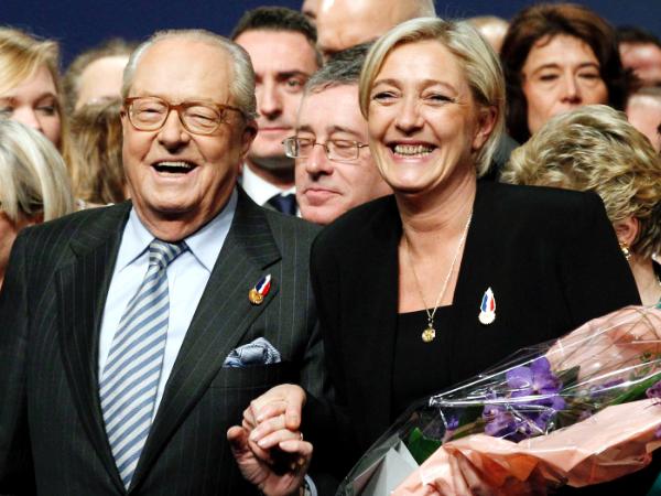 Marine Le Pen i Jean-Marie Le Pen, zdjęcie z 2011 r.