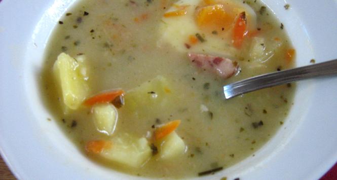 Żur z jajkiem na twardo i kiełbasą - zdobył aż 31,3 proc. Państwa głosów.