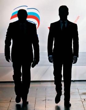 Koniec apatii – wybory do Dumy odbyły się pod znakiem prymitywnych fałszerstw i pierwszy raz od 12 lat Rosja powiedziała „nie” stabilizacji à la Władimir Putin. Przez Moskwę i inne miasta Federacji przetoczyły się tysięczne manifestacje protestujących.