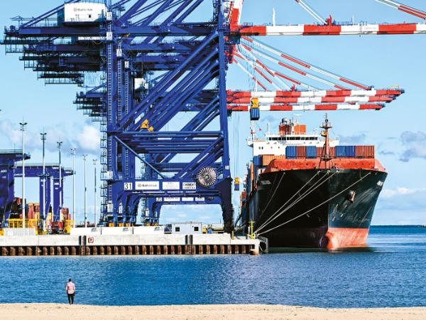 Kontenerowiec „Istambul Bridge”