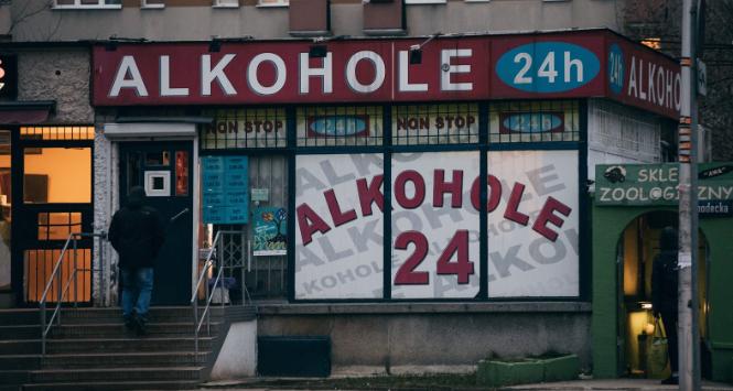 Nocne sklepy z alkoholem w Warszawie