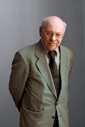 Prof. Krzysztof Pomian