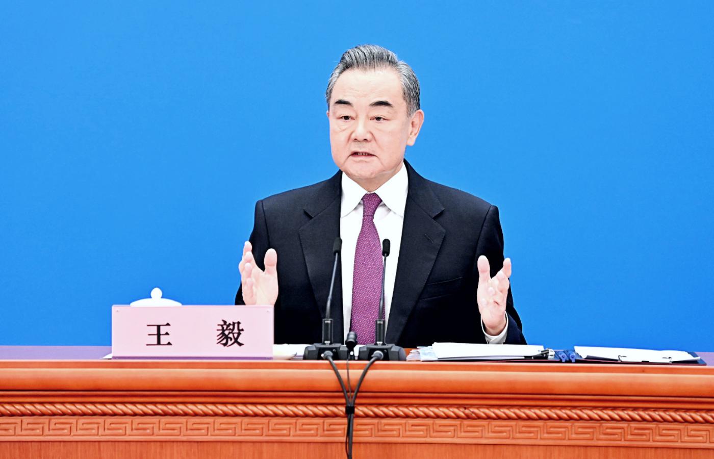 Najnowszą wersję stanowiska Pekinu wyłożył chiński minister dyplomacji Wang Yi.