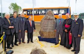 EuRoPol Gaz powołano z zadaniem budowy, a potem zarządzania polskim odcinkiem tranzytowego gazociągu Jamał, którym tłoczony jest syberyjski gaz do Europy.