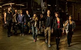 „Roadies” – historia ludzi ze scenicznego zaplecza