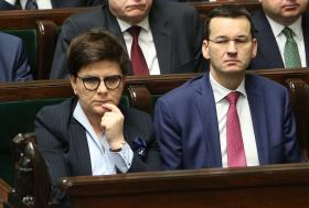 Relacje Szydło z Mateuszem Morawieckim to już telenowela.