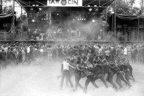 Była to impreza stanowiąca kontrpropozycję dla kultury popularnej wspieranej przez państwo.