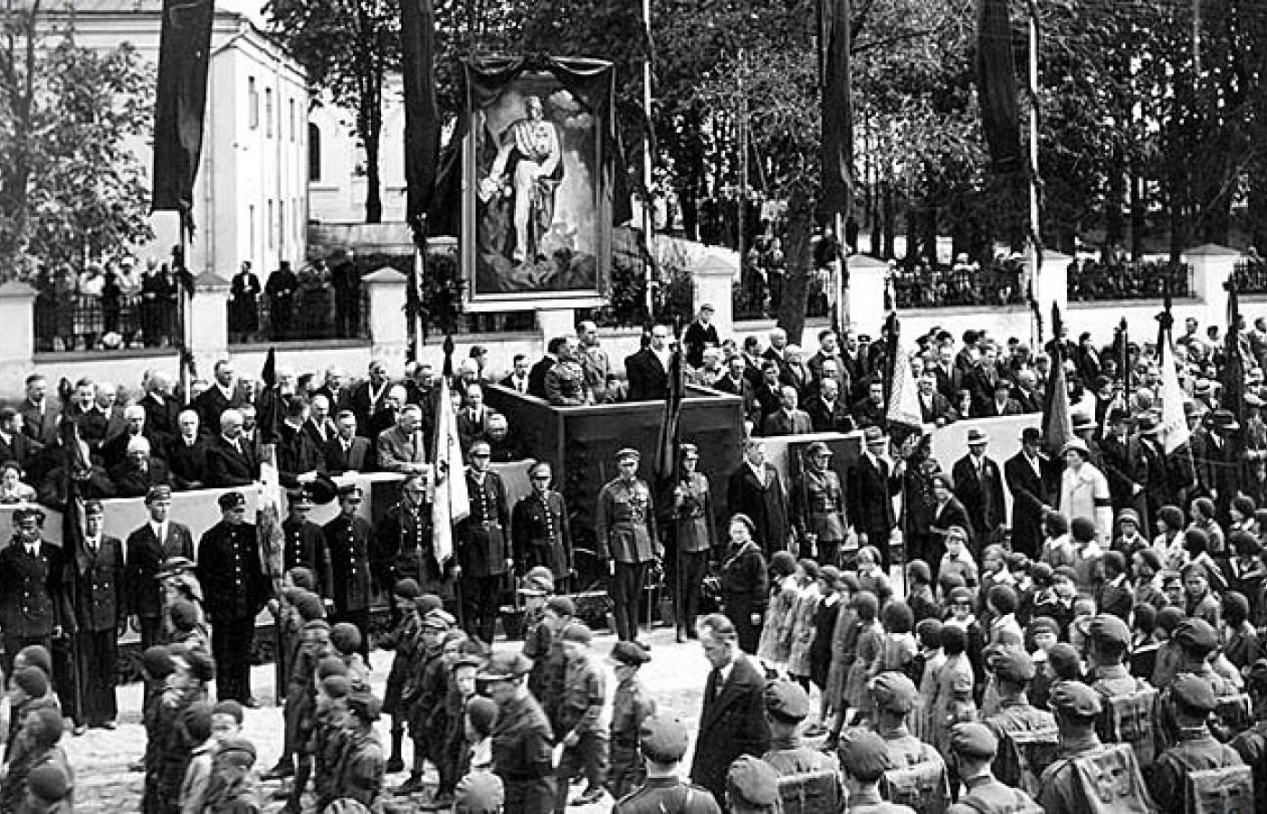 Uroczystości żałobne ku czci Józefa Piłsudskiego, Łuck, maj 1935 r.