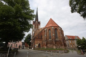 Bad Freienwalde, gotycki kościól z XIII w., w najstarszym pruskim uzdrowisku.