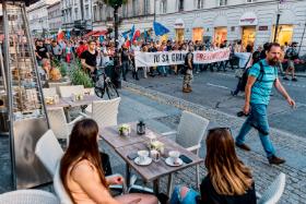 Protest przeciwko zmianom w sądownictwie, Warszawa, ul. Nowy Świat, lipiec 2017 r.