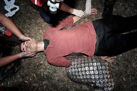 Zadanie: na turnieju rycerskim zdarzył się wypadek, jesteście najbliżej. Ratownicy przedmedyczni na miejscu zdarzenia pojawiają się jako pierwsi, jednak podstawową zasadą jest to, że w miarę przybywania kolejnych służb, ustępują im pola.