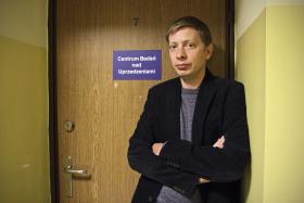 „Lęki biorą się z podsycanej przez polityków obawy, że z powodu uchodźców nasz naród przestanie istnieć”.