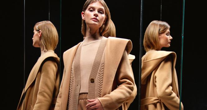 Uwielbienia dla płaszczy jest sprawą uniwersalną.