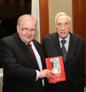 Aleksander Hall i Premier Tadeusz Mazowiecki.