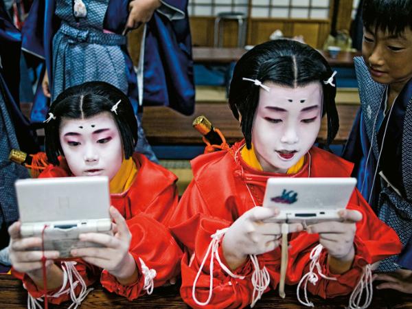 Symbolicznym początkiem mody na japońskie gry jest światowa premiera „Final Fantasy VII” z 1997 r.