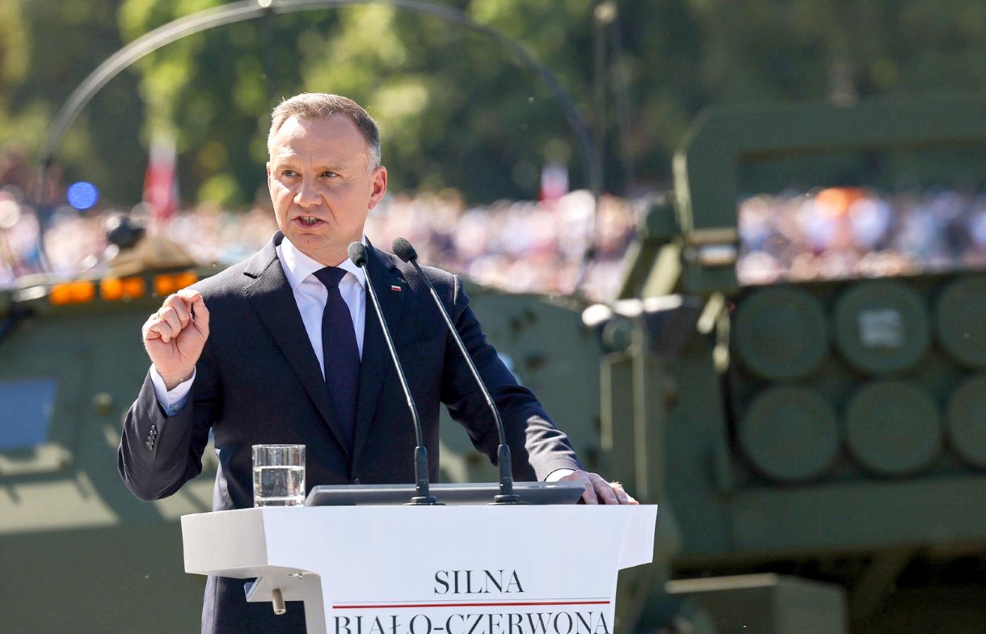 Prezydent Andrzej Duda podczas defilady 15 sierpnia 2023 r.