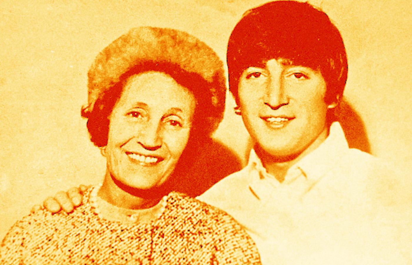 John Lennon z ciocią Mimi