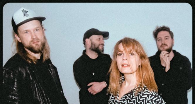 Izzy and the Black Trees