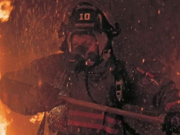 „Dym”, twórca serii: Dennis Lehane.