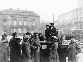 Rozbrajanie Niemców w Warszawie przez byłych Dowborczyków, 10 listopada 1918 r.