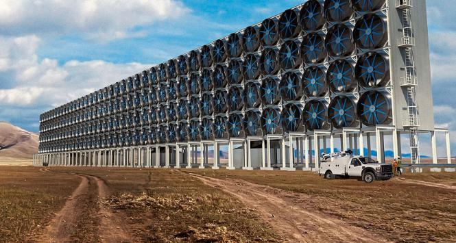 Instalacja kanadyjskiej firmy Carbon Engineering. Pomysł nagrodzony 600 mln dol. przez amerykański Departament Energii.