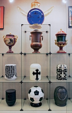 Estetykę i kształt współczesnej urny ogranicza jedynie poczucie smaku rodziny.