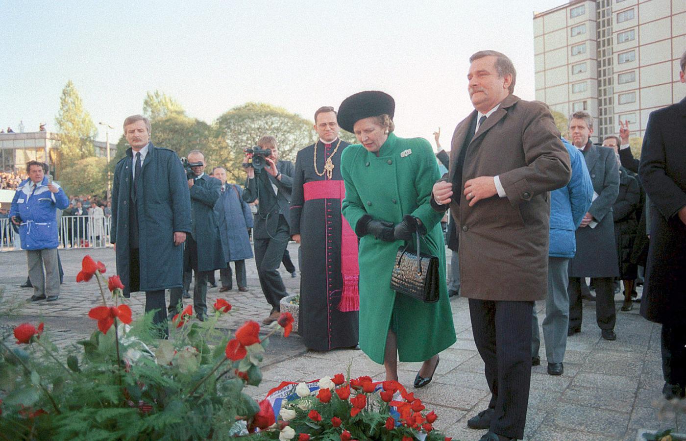 Margaret Thatcher, Lech Wałęsa i ks. Henryk Jankowski, Gdańsk, 1988 r.