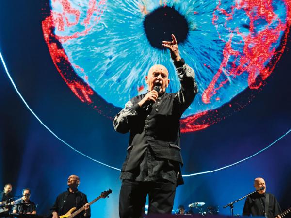 Peter Gabriel z zespołem, tegoroczny koncert w Mediolanie