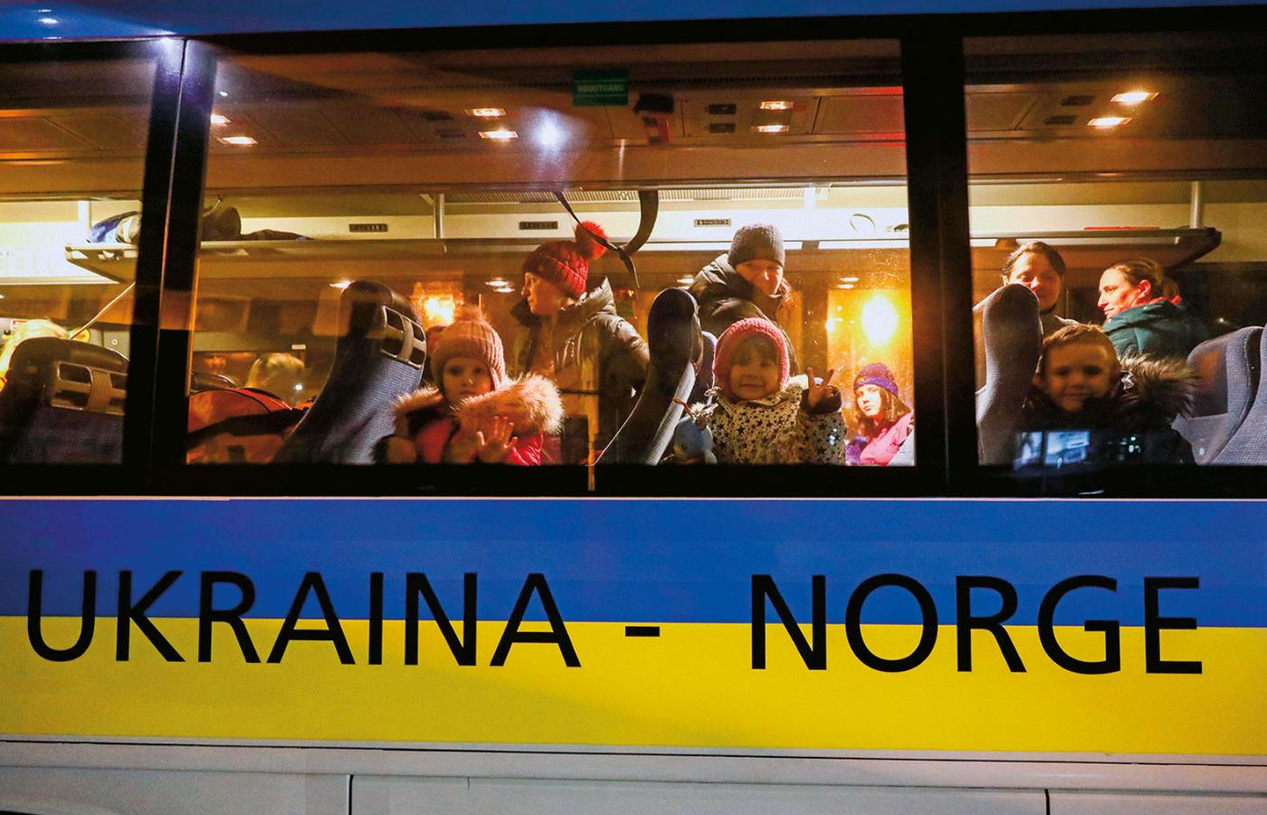 Uchodźcy z Ukrainy jadący do Norwegii. Kraków, 17 marca.