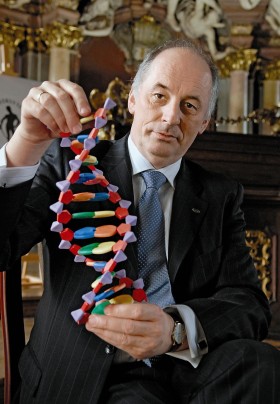 Instytut PAN lub Uniwersytet może zbankrutowac jeśli będzie żle zarządzany.