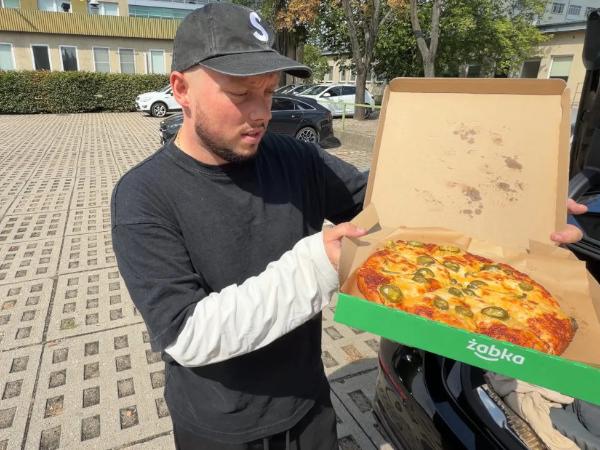 Pizza Książula podzieliła fanów.