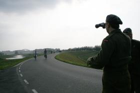 Widok na most na Waal w siedemdziesiąt lat po zdobyciu go przez oddział majora Juliana Cooka z amerykańskej 82 Dywizji Powietrznodesantowej.