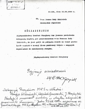 Oświadczenie z 22 sierpnia 1980 r. dotyczące przystąpienia do negocjacji nad listą 21 postulatów. Warto zwrócić uwagę na adnotację delegata MKS Floriana Wiśniewskiego na dole dokumentu: „moment zwrotny”, „przeciwnik złamany”.