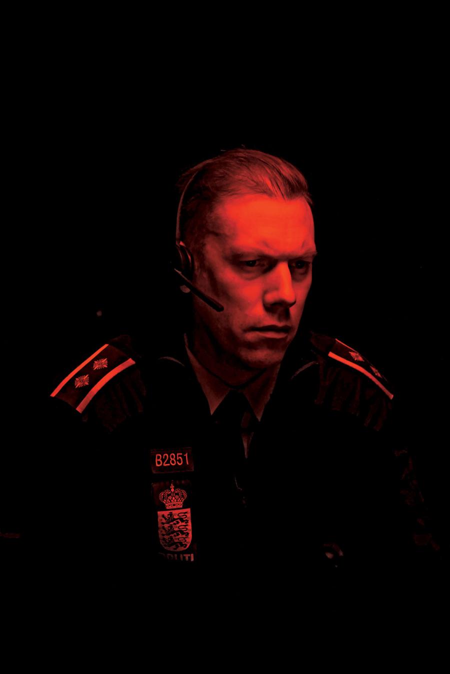 Jakob Cedergren jako Asger Holm w przynoszącym filozoficzne pytania dramacie.