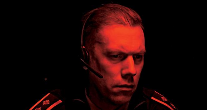 Jakob Cedergren jako Asger Holm w przynoszącym filozoficzne pytania dramacie.