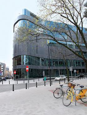 VitkAc – dom handlowy w Warszawie.