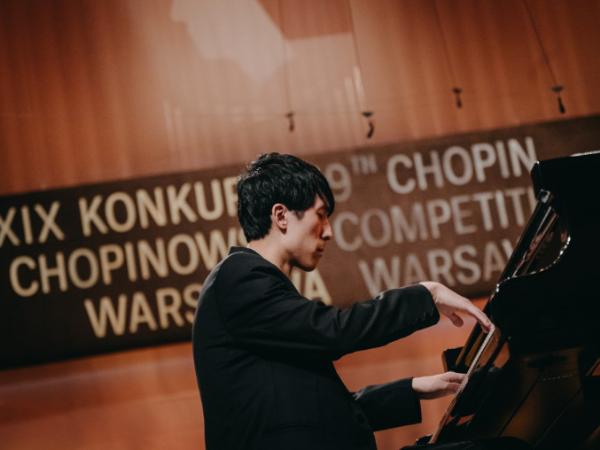 Eric Lu z USA został zwycięzcą XIX Konkursu Chopinowskiego.