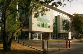 Dziś do grupy Kas Stefczyka należy osiem SKOK. Łącznie mają ponad 750 tys. klientów, 360 oddziałów w całej Polsce i 200 agencji.