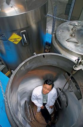 Firma kriogeniczna zamrażająca ludzi, San Leandro, Kalifornia